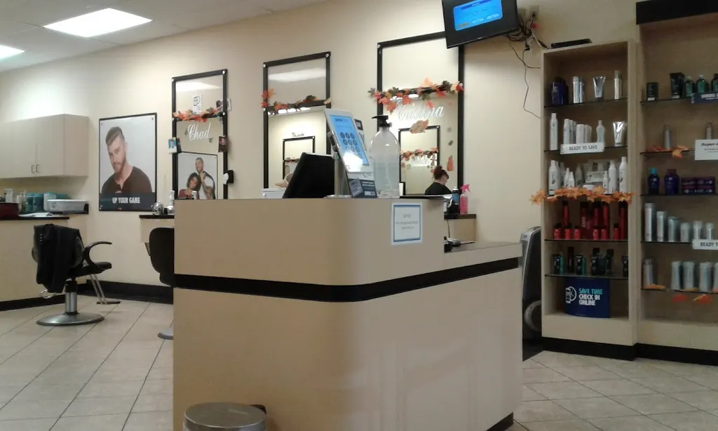 SUPERCUTS — Hair salon in Roswell